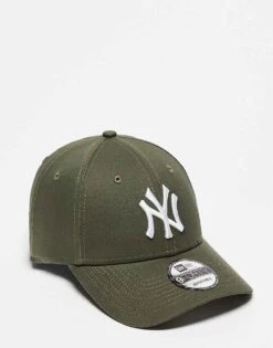 New Era NY Yankees 9forty Cap In Green For Unisex