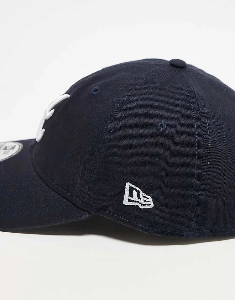 New Era Atlanta Braves 9twenty Cap In Black For Unisex - Image 3