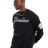 New Era NY Yankees Tartan Logo Sweatshirt In Black For Men