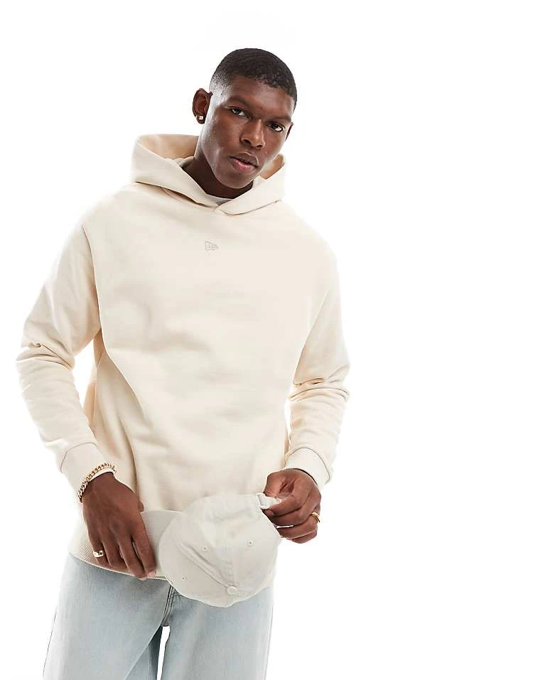 New Era Logo Back Print Hoodie In Cream For Men - Image 4