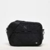 New Era NY Yankees Quilted Camera Bag In Black For Unisex