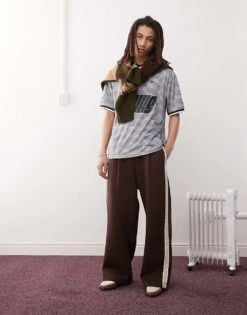 New Era San Antonio Spurs Sports Top With Collar In Grey For Men