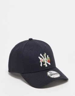 New Era NY Yankees 9forty Floral Embroiderd Cap In Navy For Unisex