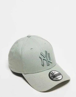 New Era NY Yankees 9forty Cap In Sage Green For Unisex