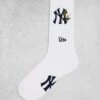 New Era NY Yankees Ankle Socks In White For Unisex